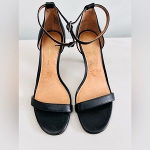 Halogen ankle wrap sandal